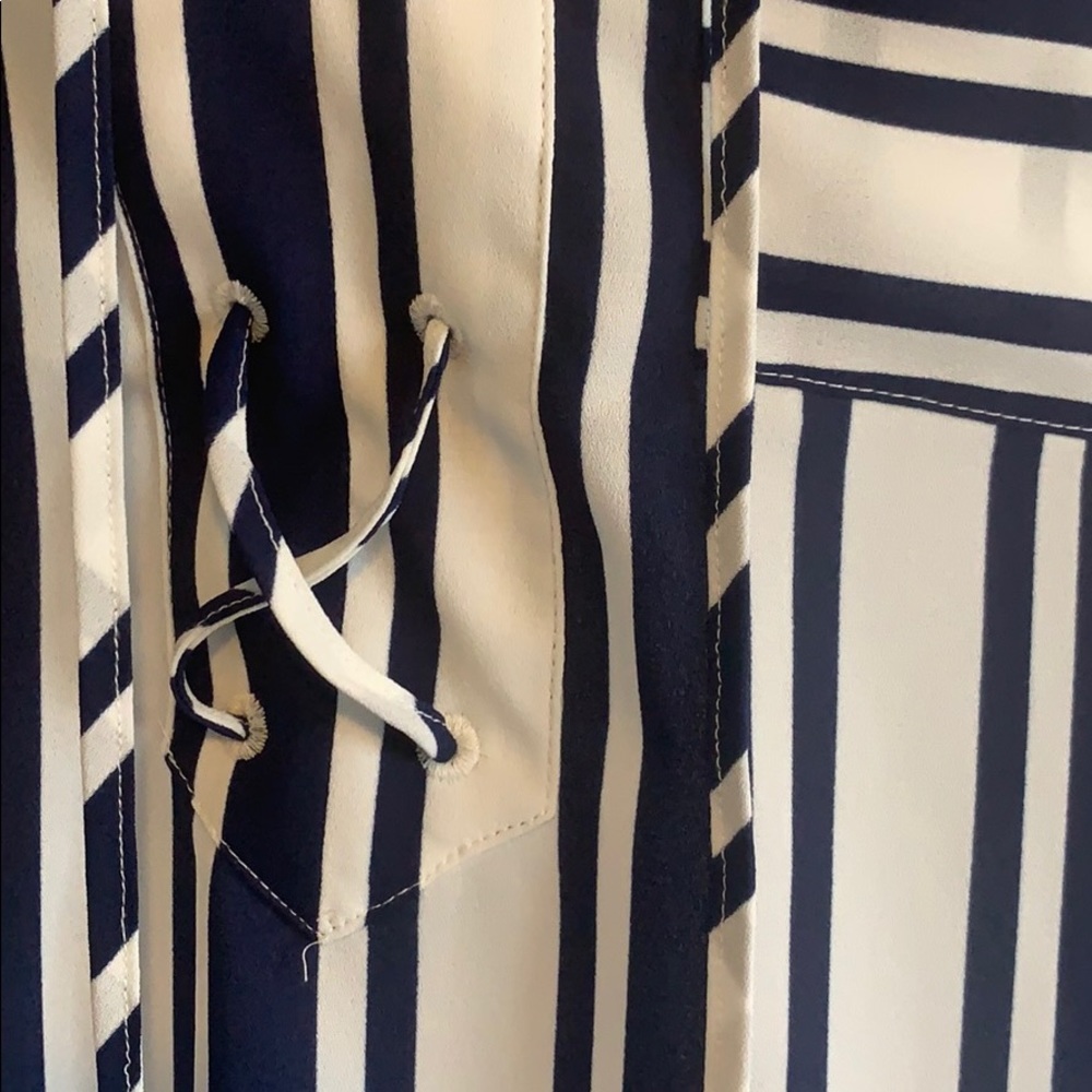 NWOT - Express : White & Blue : Striped Lace Up Dress Trendy Top - Picture 2 of 3